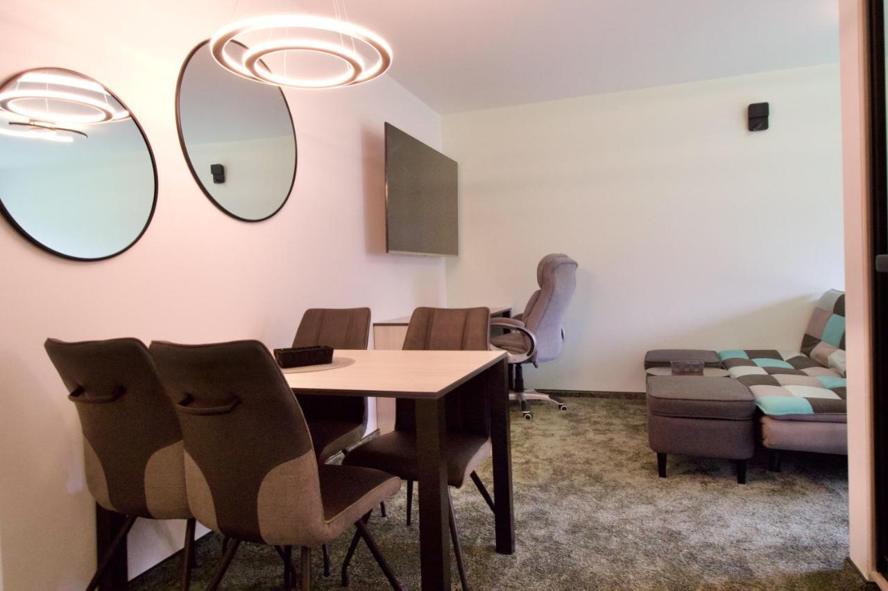 Apartman Uprostred Trojuhelniku Praha - Karlovy Vary - Plzen Kolesovice Exterior photo
