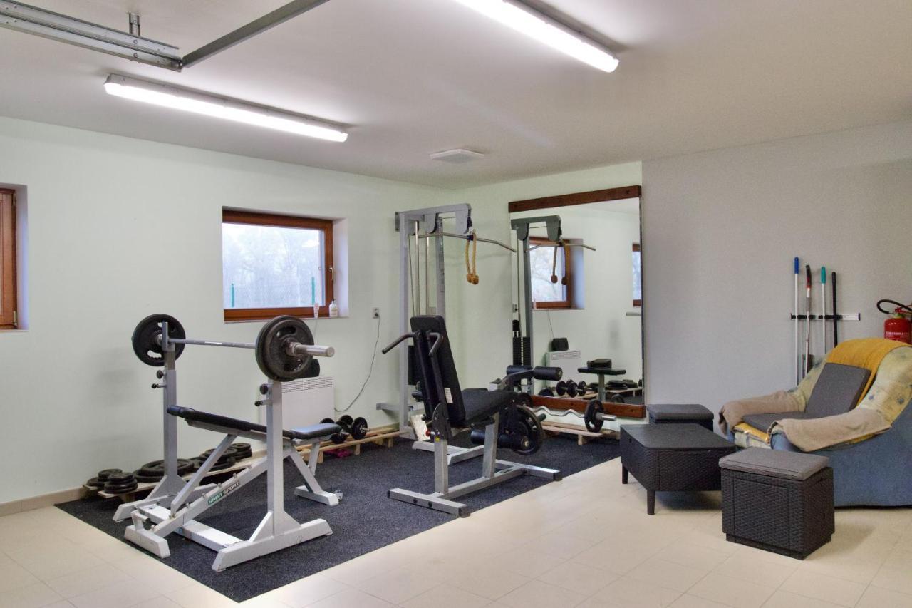 Apartman Uprostred Trojuhelniku Praha - Karlovy Vary - Plzen Kolesovice Exterior photo